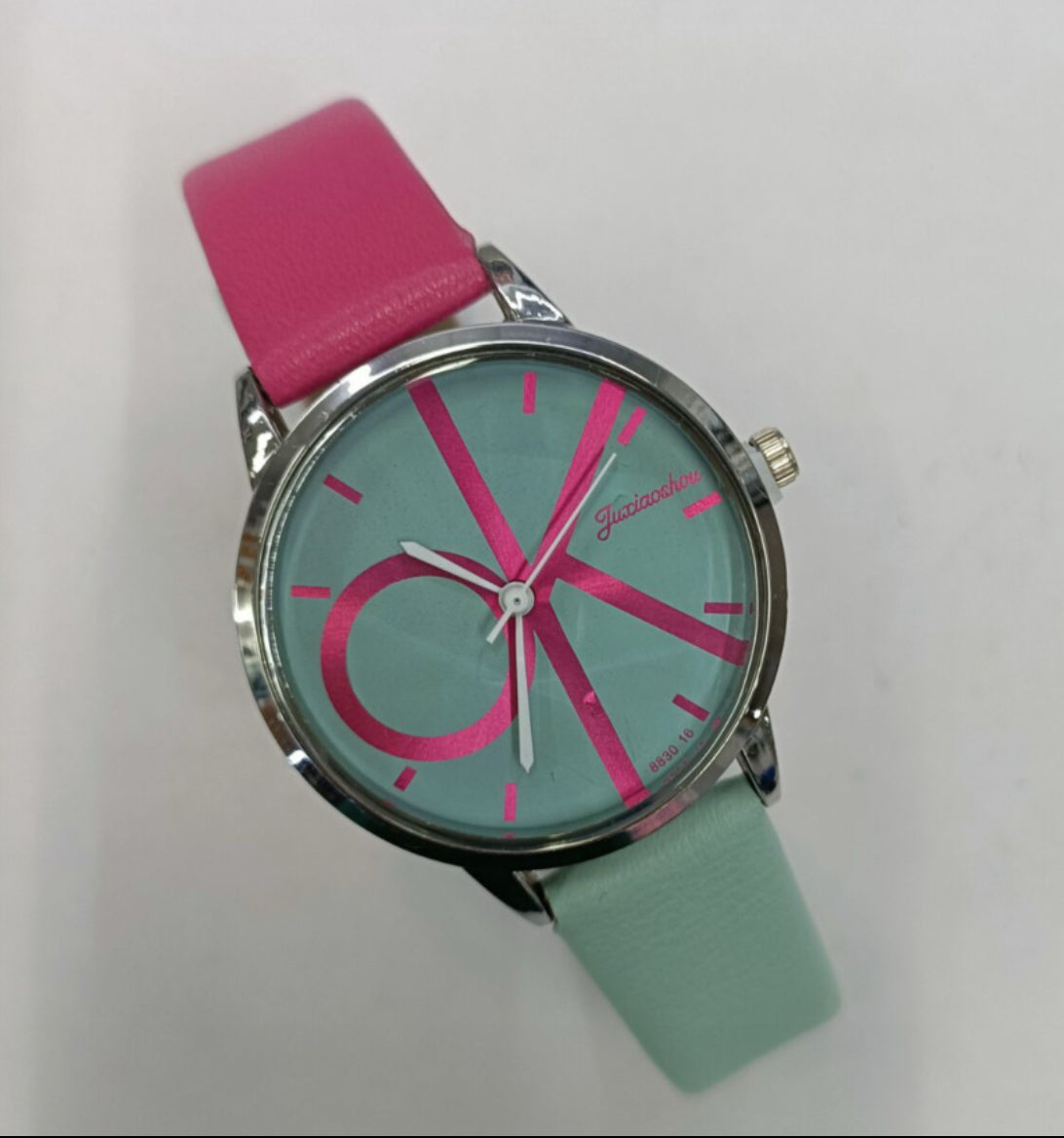 Montre bicolore "Fashion Pop"-Look graphique et coloré