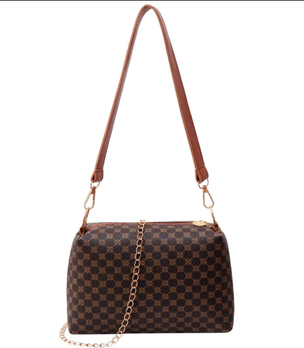 Sac à Main Imprimé Monogramme – Élégance et Polyvalence
