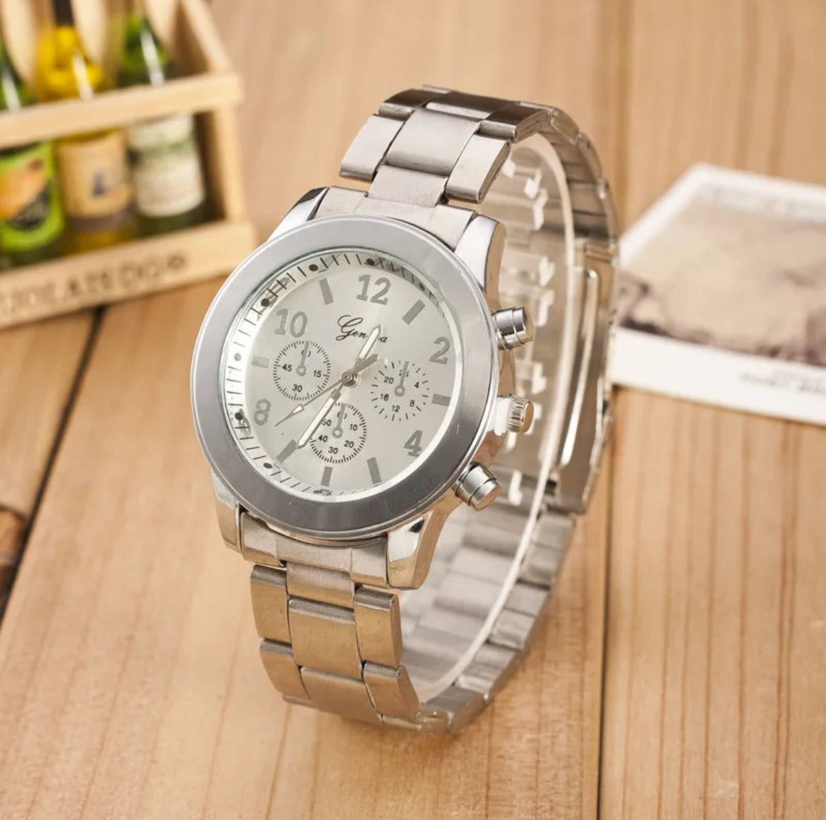Montre Métallique Élégance Intemporelle – Femme