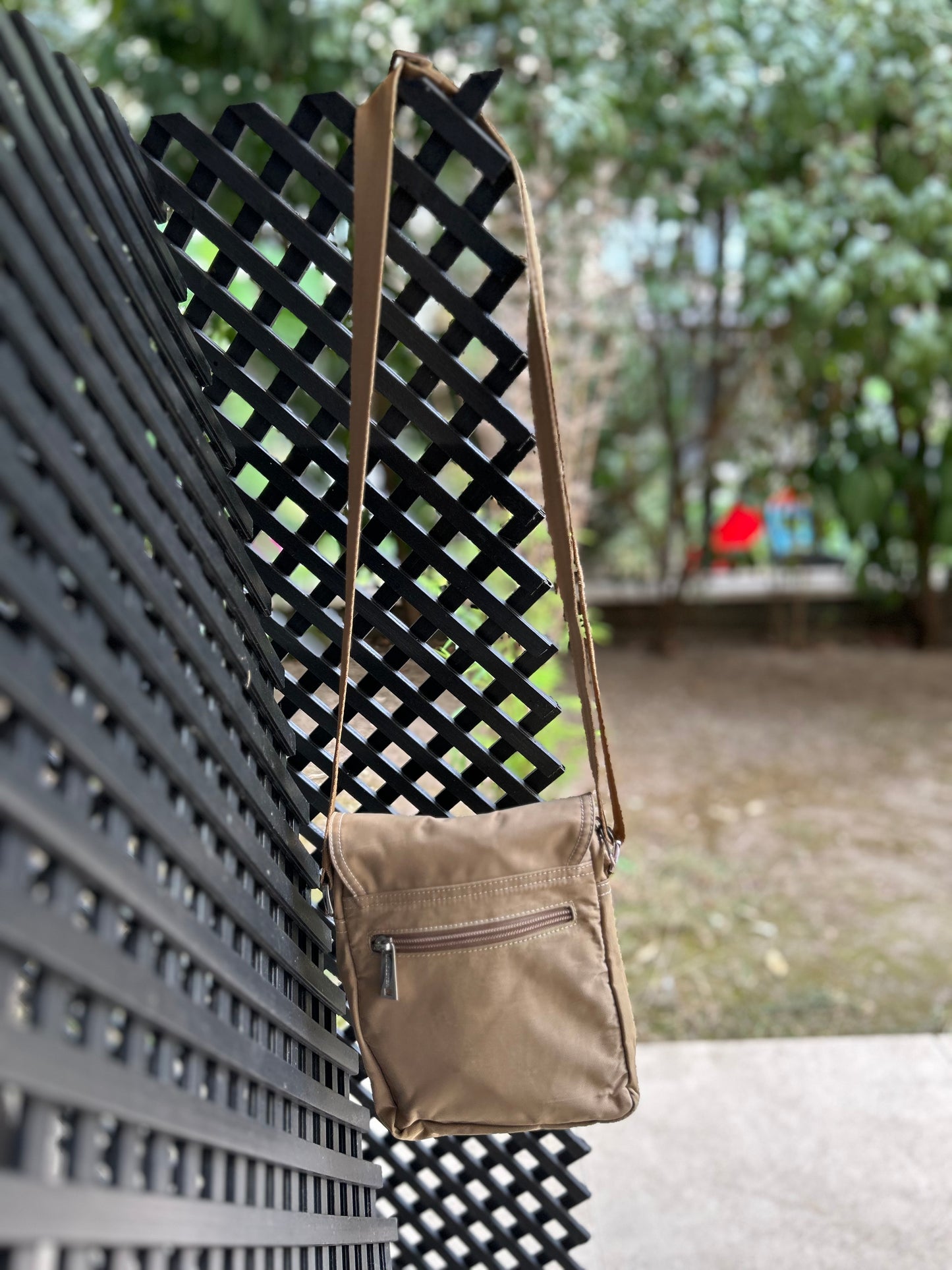 ❤️ Sac bandoulière Lancaster beige – Collection Seconde vie chic