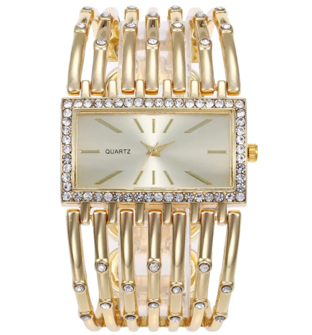 ⌚ Montre Femme Élégance Rectangulaire – Bracelet Strass