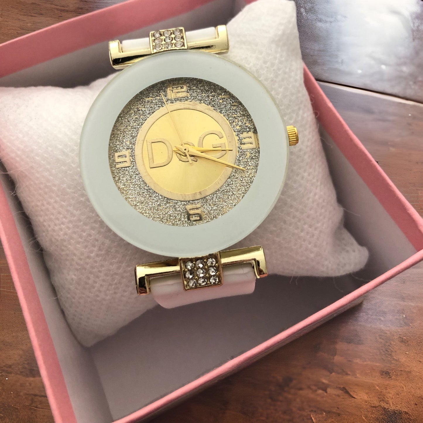 ⌚Montre Femme Glamour Strass – Style D&G
