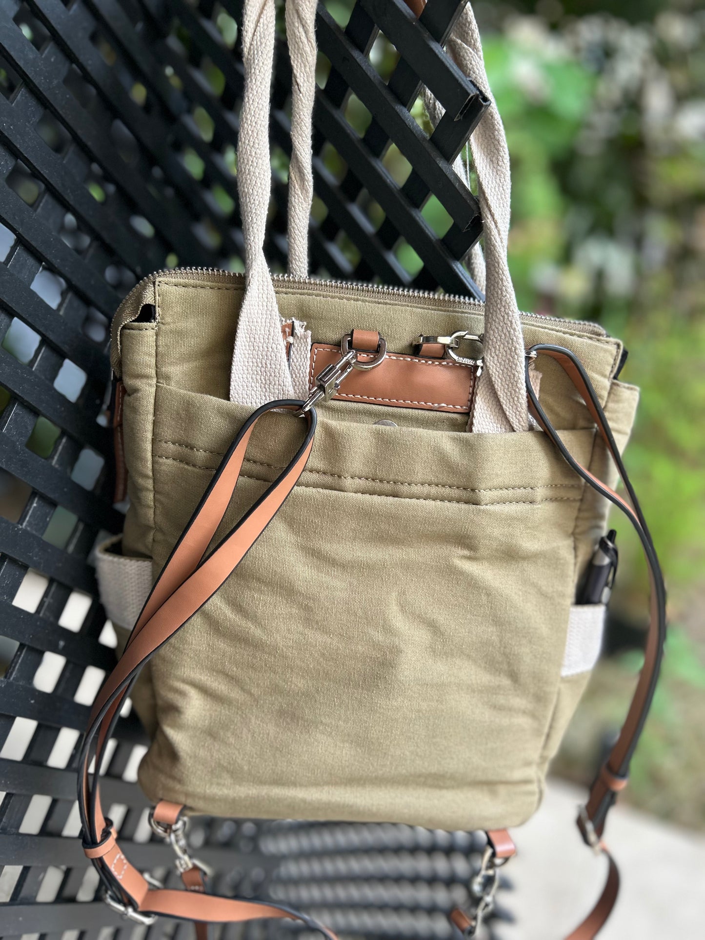 🎒 Sac convertible kaki – Bandoulière & sac à dos
