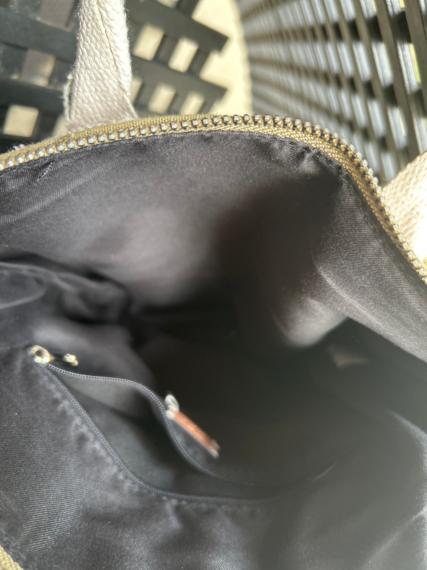 🎒 Sac convertible kaki – Bandoulière & sac à dos