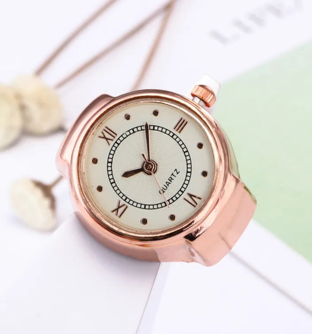 ⌚ Bague Montre Quartz – Ajustable et Élégante