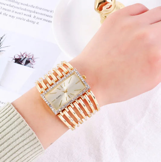 ⌚ Montre Femme Élégance Rectangulaire – Bracelet Strass