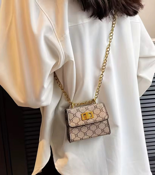 👜 Mini Sac à Chaîne – Chic & Intemporel