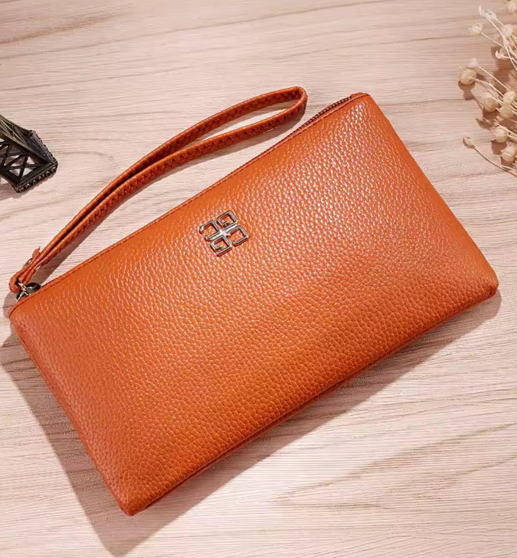 👜 Pochette Multi-fonctions avec Dragonne – Élégance & Praticité